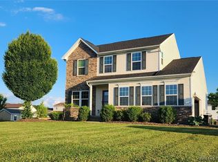 6358 Rebecca Rd, Lockport, NY 14094