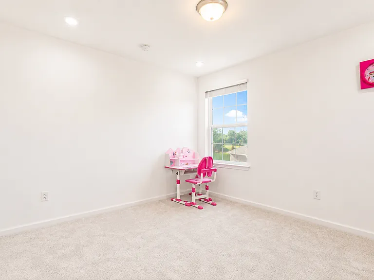 51172 Quaker Ln — Photo 34