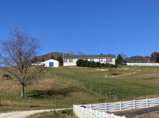 2641 Old Route 100 Rd #100, Draper, VA 24324