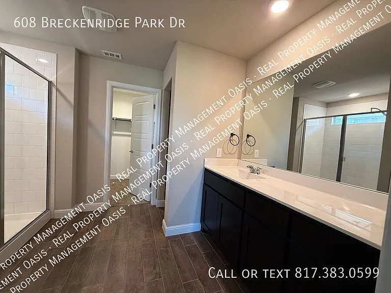 608 Breckenridge Park Dr — Photo 13