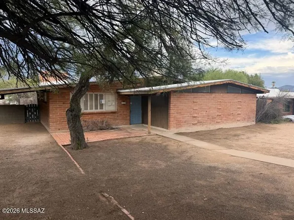 7017 E Luana Dr, Tucson, AZ 85710
