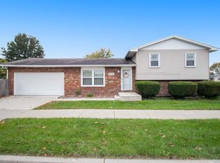 1205 S West St, Mishawaka, IN 46544