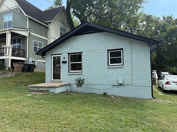 3rd image of 1104 Dew St #A