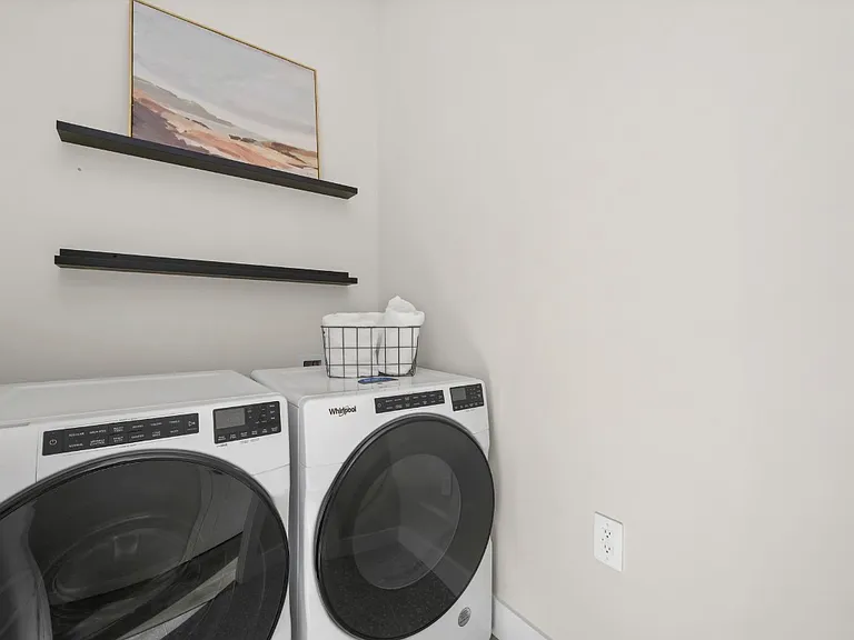 3010 Helmsman St — Photo 18