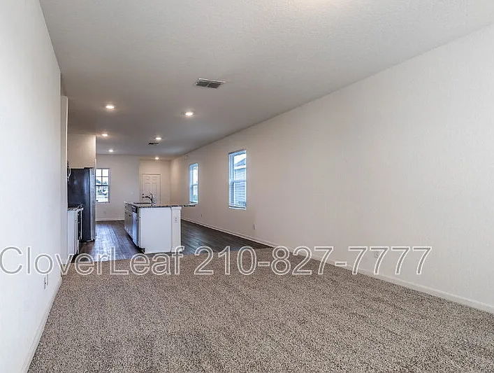 8360 Falcon Mdw — Photo 9