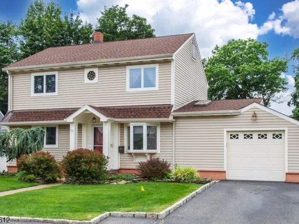 31 Smith Ave, Wanaque Boro, NJ 07420