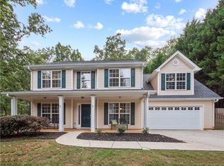 3253 Cavalier Cir, Gainesville, GA 30506