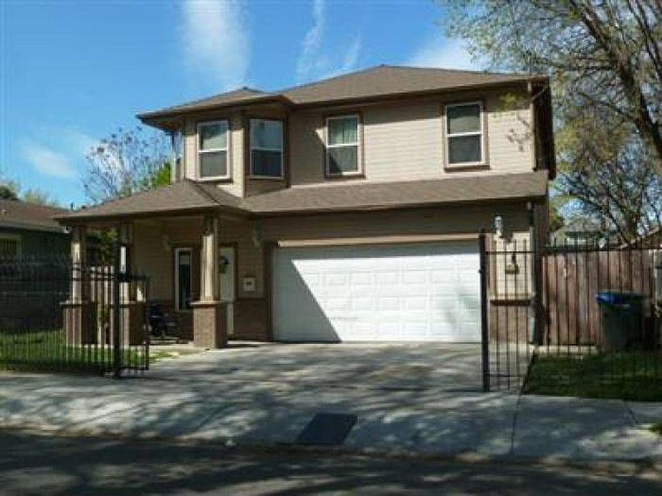2nd image of 3032 Santa Cruz Way