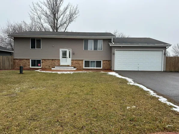 7727 111th Ave N, Champlin, MN 55316