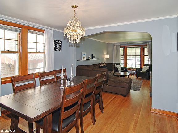 4th image of 6336 W Cuyler Ave