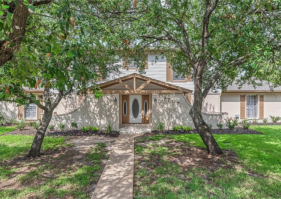 1st image of 3707 Sweetbriar Dr