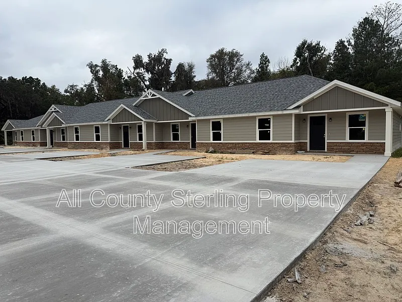 218 SW Tigerview Gln #1-6