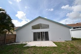 3rd image of 5005 Foxhall Dr N