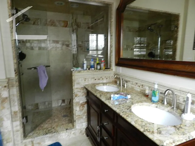129 Nonantum St #2E — Photo 12