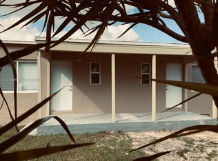 2129 NW 75th St, Miami, FL 33147
