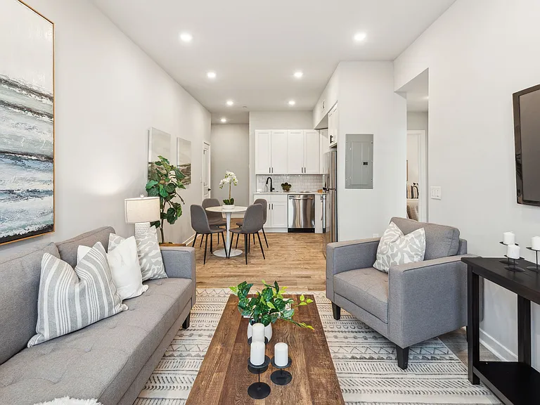 The Ryley Apartments — Photo 34