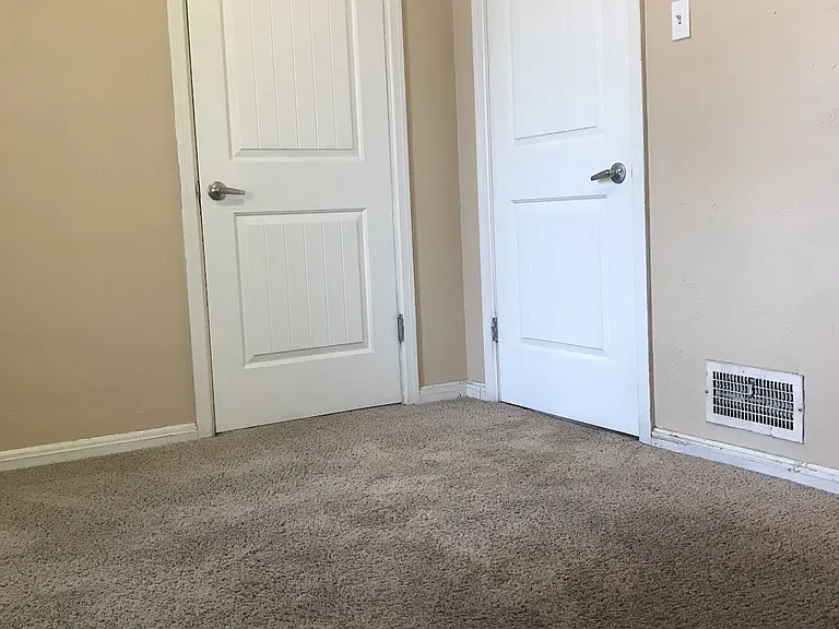185 N 200 W #ENTIRE — Photo 25