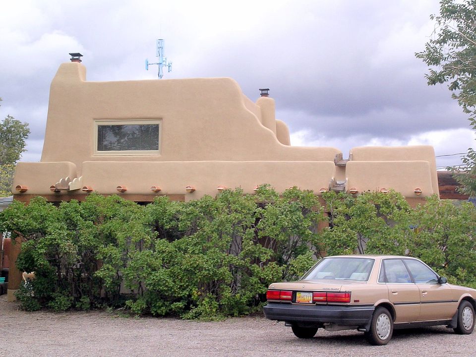 1st image of 1465 Cochiti St