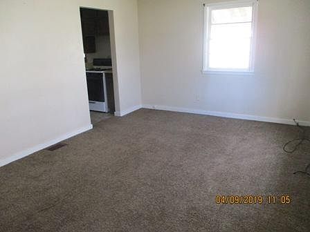 2nd image of 2619 E 6th St