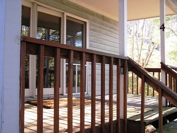 2nd image of 210 Sugar Creek Ln