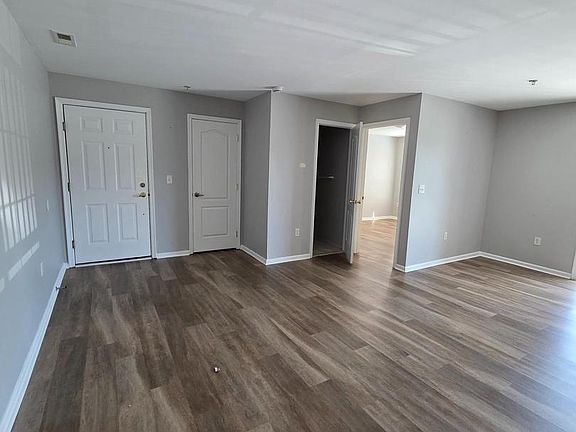 5th image of 178 Natalie Rd