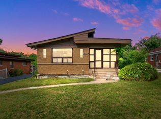 17220 Highland Ave, Hazel Crest, IL 60429
