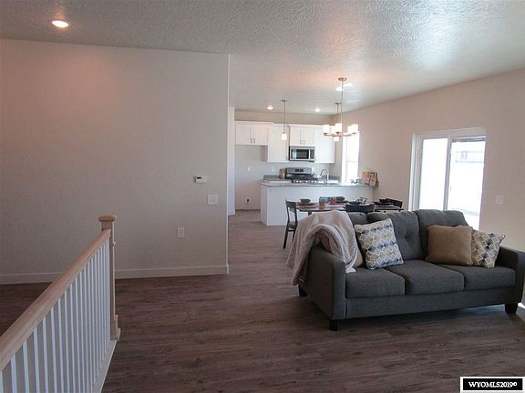 4th image of 3812 Harrier Dr