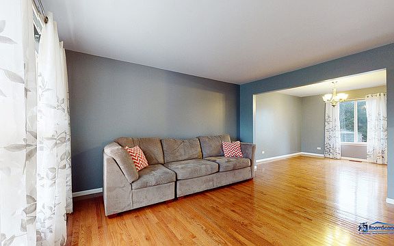4th image of 205 W Denise Dr
