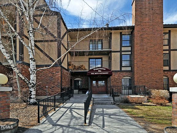 2nd image of 1637 Shortline Rd #204