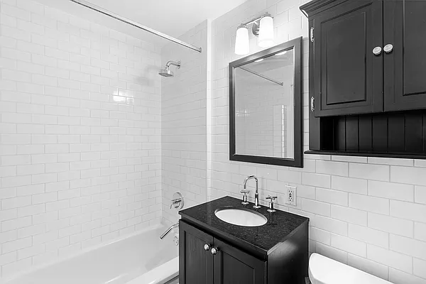 Rented by Martini Real Estate | media 18