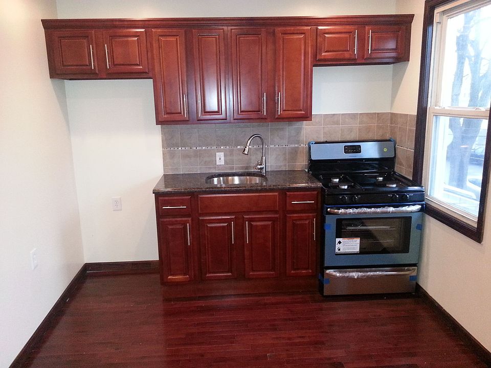 1st image of 11332 209th St