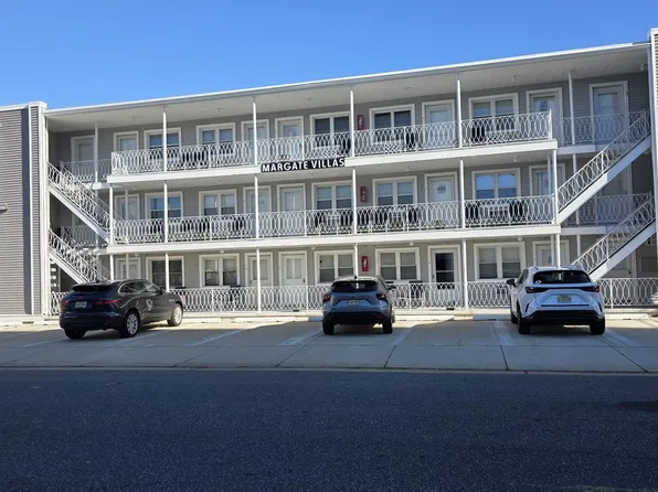 9315 Atlantic Ave APT 36, Margate City, NJ 08402