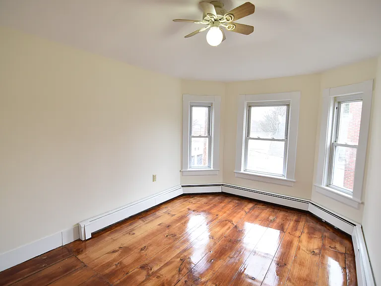 20-24 Walnut St #3 — Photo 16