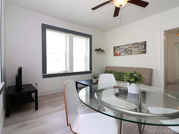 4th image of 536 14th St APT 306