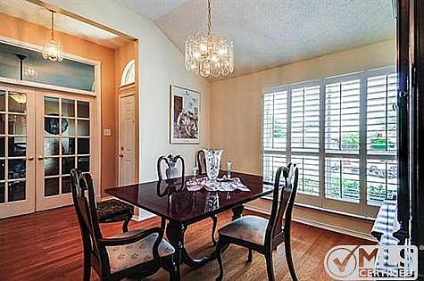5th image of 300 Fairhaven Ct