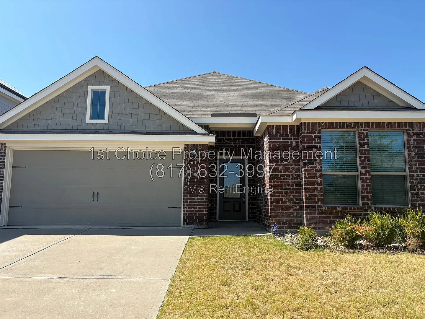 3 bed, 2.0 bath, 1789 sqft, $2,295 — Photo 2