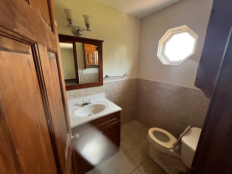 321 Quarry Rd — Photo 8