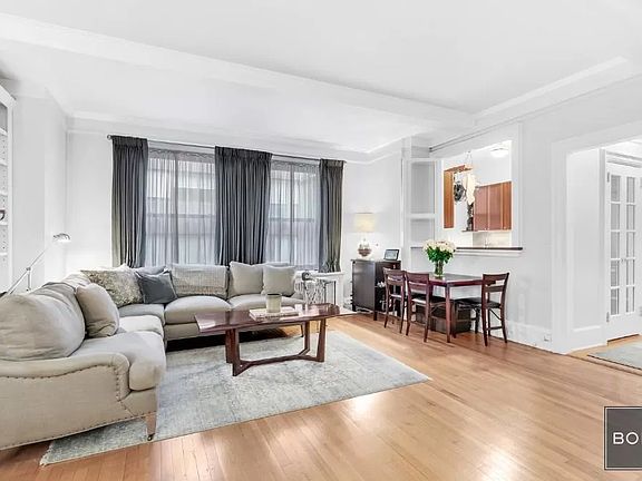 5th image of 212 E 48th St APT 4B