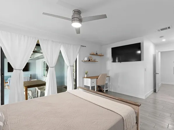 5285 Sunrise Blvd #M, Delray Beach, FL 33484