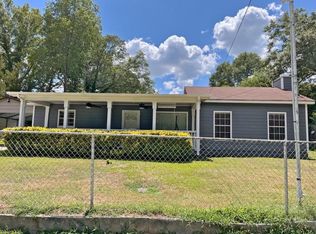 8 Cardinal Dr, Austell, GA 30168