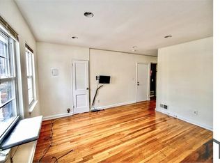 127 17th St SE APT 2, Washington, DC 20003