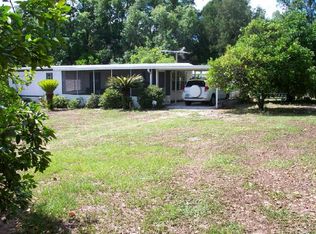 5620 W Grovepark Rd, Dunnellon, FL 34433