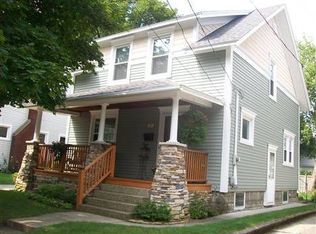 645 Rosewood Ave SE, East Grand Rapids, MI 49506