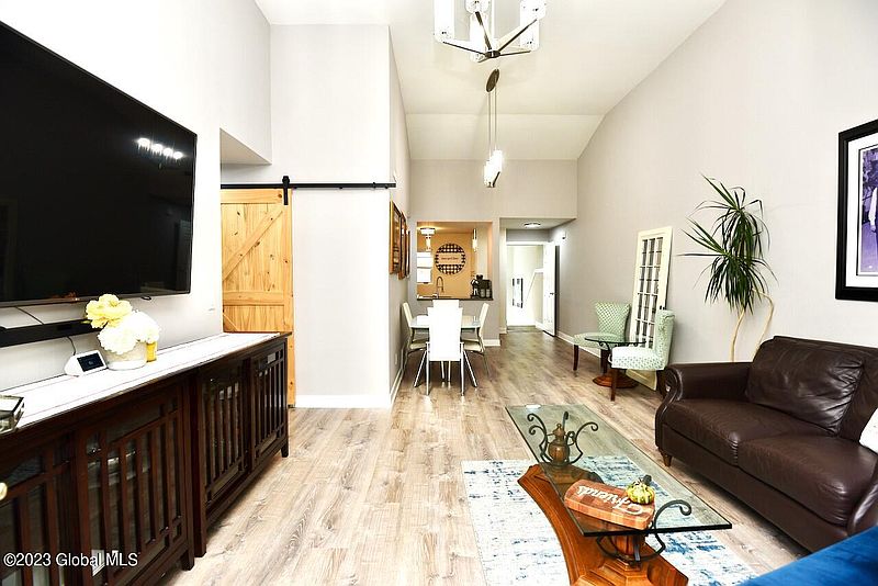 4th image of 4509 S Foxwood Drive