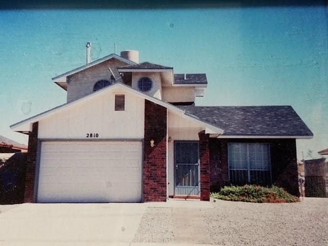 1st image of 2810 Castle Hill Cir