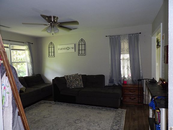 4th image of 719 Elder St