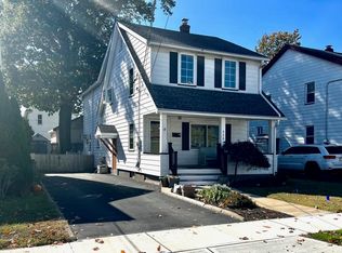 926 York St, East Rutherford, NJ 07073