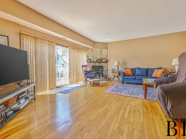 2150 Royce Street image 12 of 36