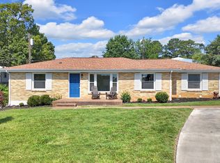 852 Glendale Dr, Clarksville, TN 37043