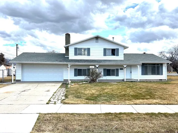 3887 S Hallmark Dr, West Valley City, UT 84119